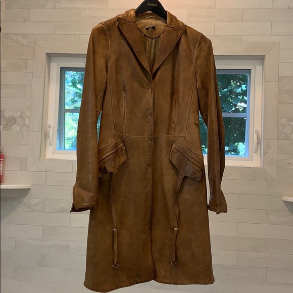 Leather coat - Picture 1 of 8